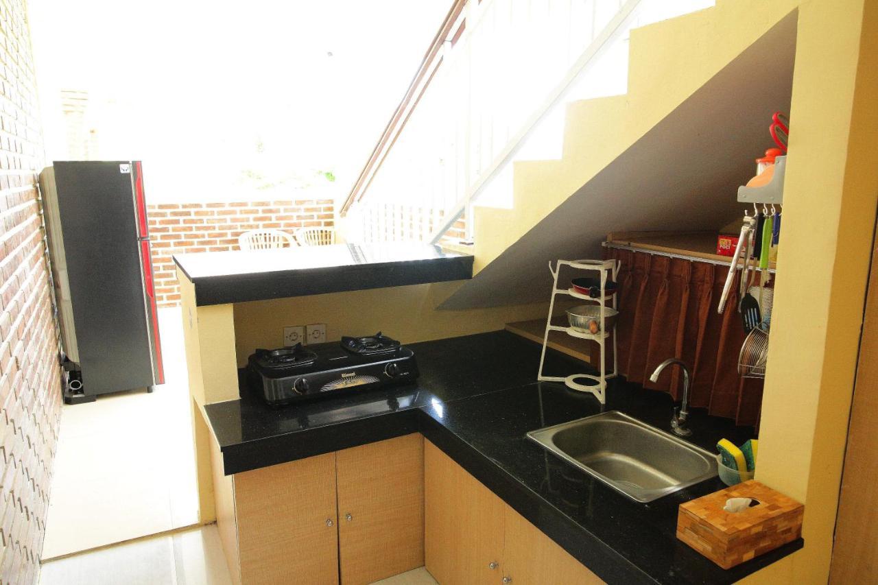 Na-Mi Guesthouse Canggu Ngoại thất bức ảnh